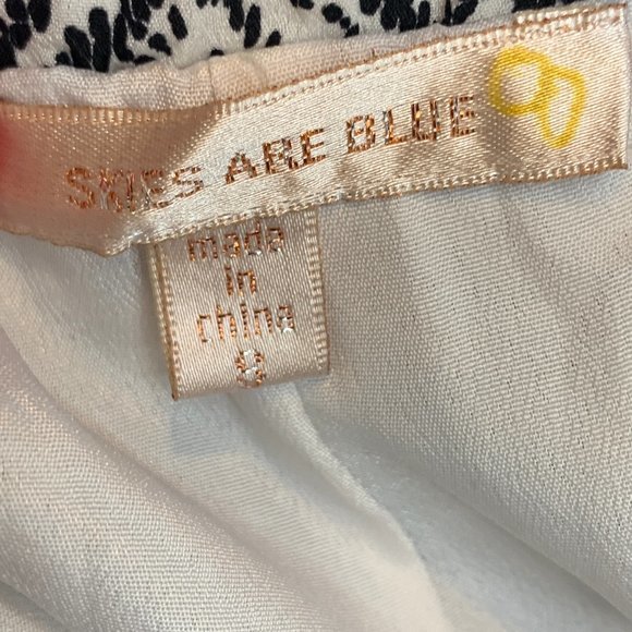 Skies Are Blue Shorts Black White Pleated high Rise Size 8‎ Lightweight Pockets - Picture 4 of 14